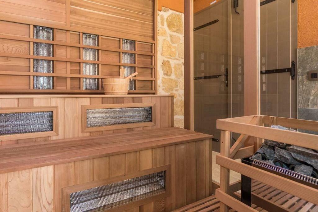 Villa Hirundo Rustica 斯克拉丁 外观 照片